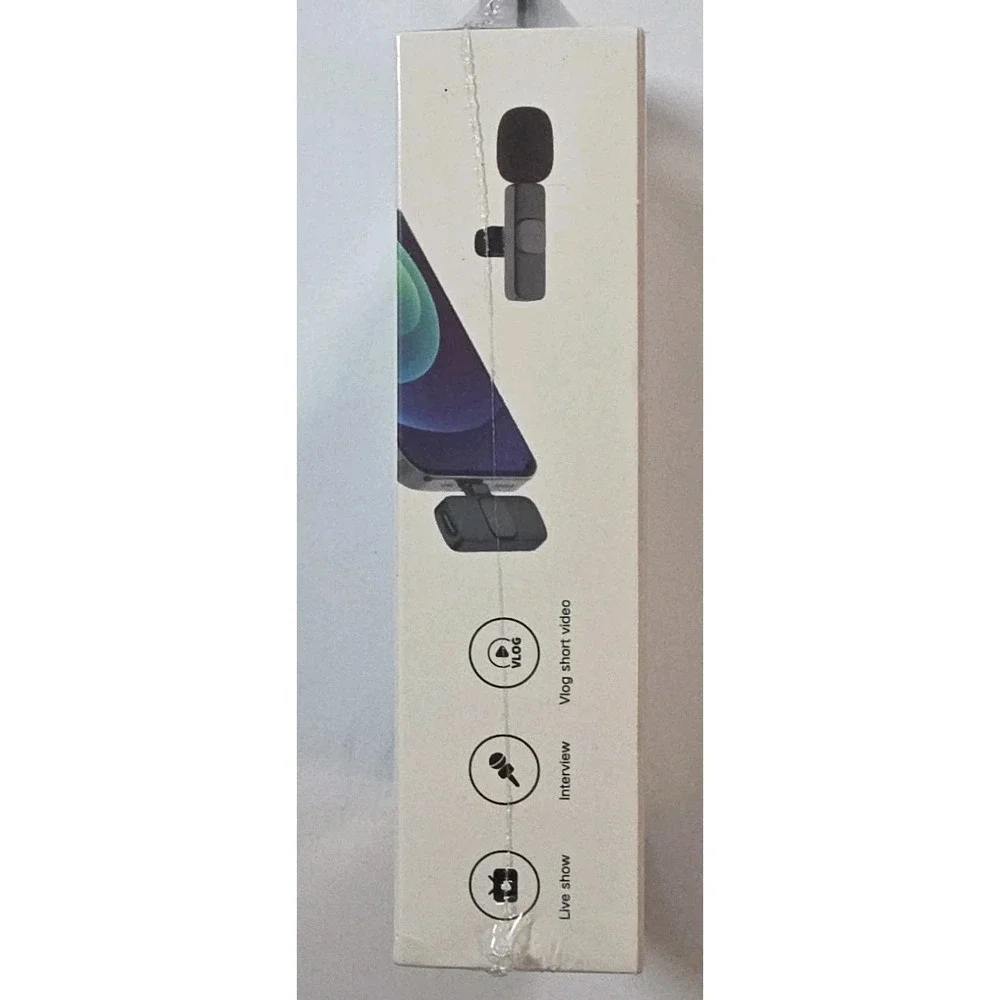 Wireless Lavalier Microphone For iPhone for Vlogging, YouTube, etc New Sealed